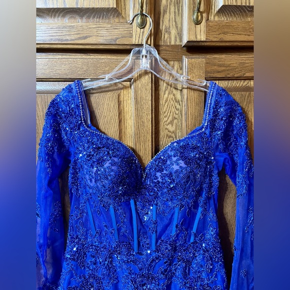 Morilee 47004 sequin lace corseted dress *size 10* - Picture 8 of 9